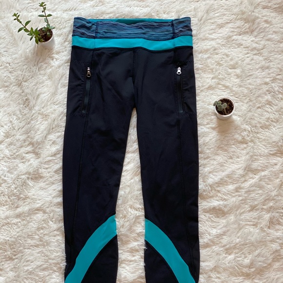 Lululemon crop leggings - Picture 2 of 6